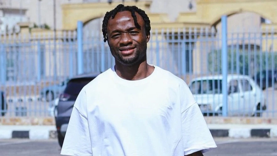 Mshambuliaji wa Timu ya Taifa ya Jamhuri ya Kidemokrasia ya Congo (DRC) na Pyramids FC inayoshiriki Ligi Kuu ya Misri, Fiston Mayele.