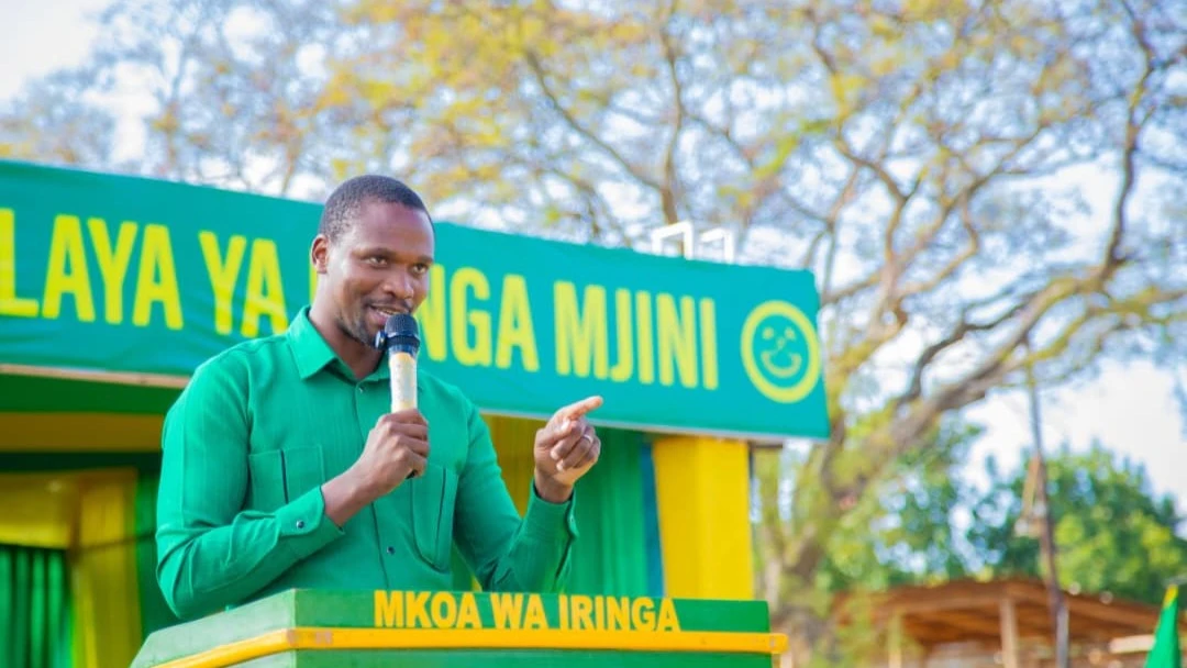 Kihongosi ageuka mbogo watumishi wa umma kutohudhuria mikutanoni   