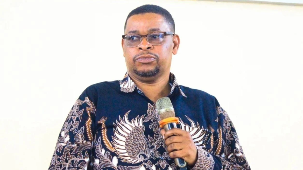 Mkurugenzi wa Halmashauri ya Wilaya ya Mkuranga Waziri Kombo.
