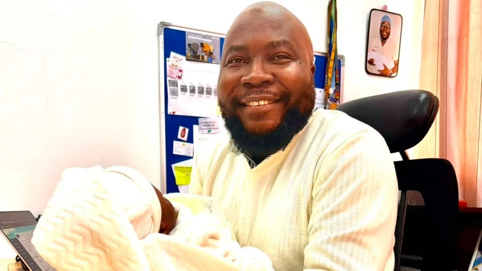 Daktari Bingwa wa Uzazi na Magonjwa ya Wanawake katika Hospitali ya Rufaa ya Kanda ya Kaskazini (KCMC), Dk. Tomy Kakumbi.